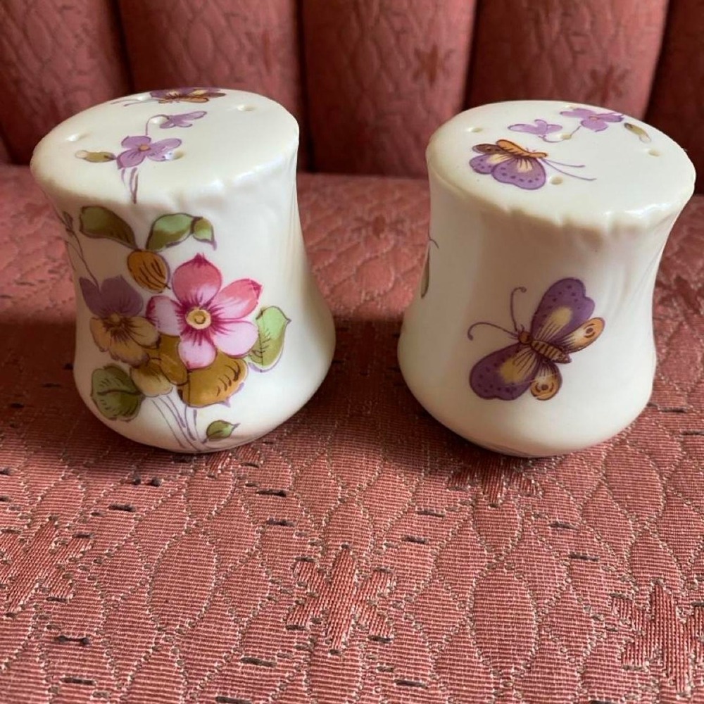 Lefton Salt and Pepper Shakers Vintage Butterfly Flower Label Stoppers K17